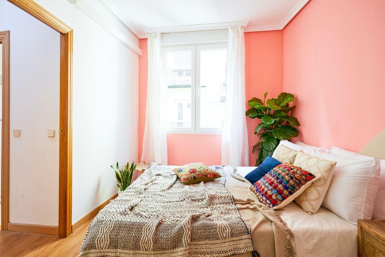 Royal Palace Boutique Apartment Madrid Exterior photo